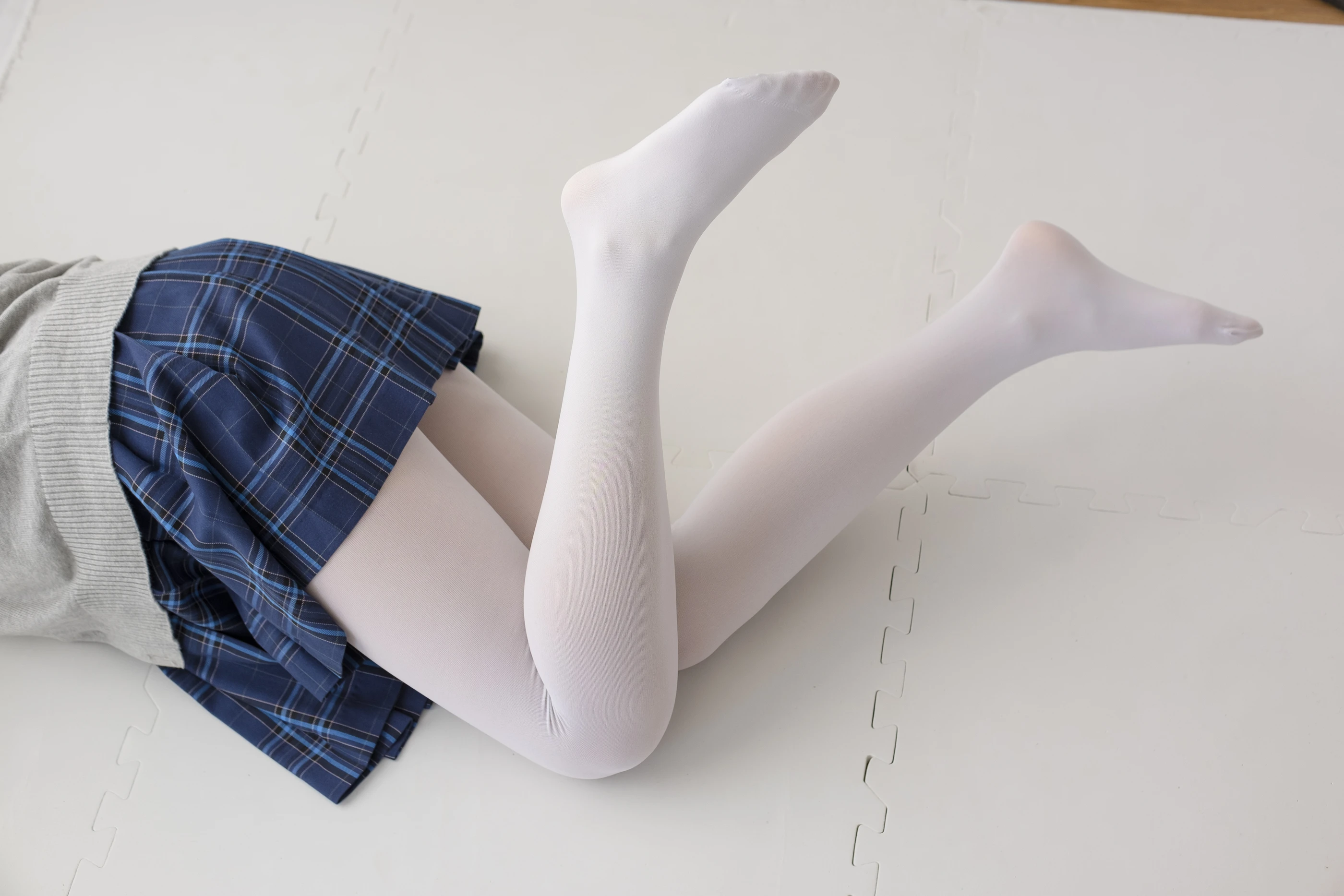 森萝财团 R15-047 [114P]插图5